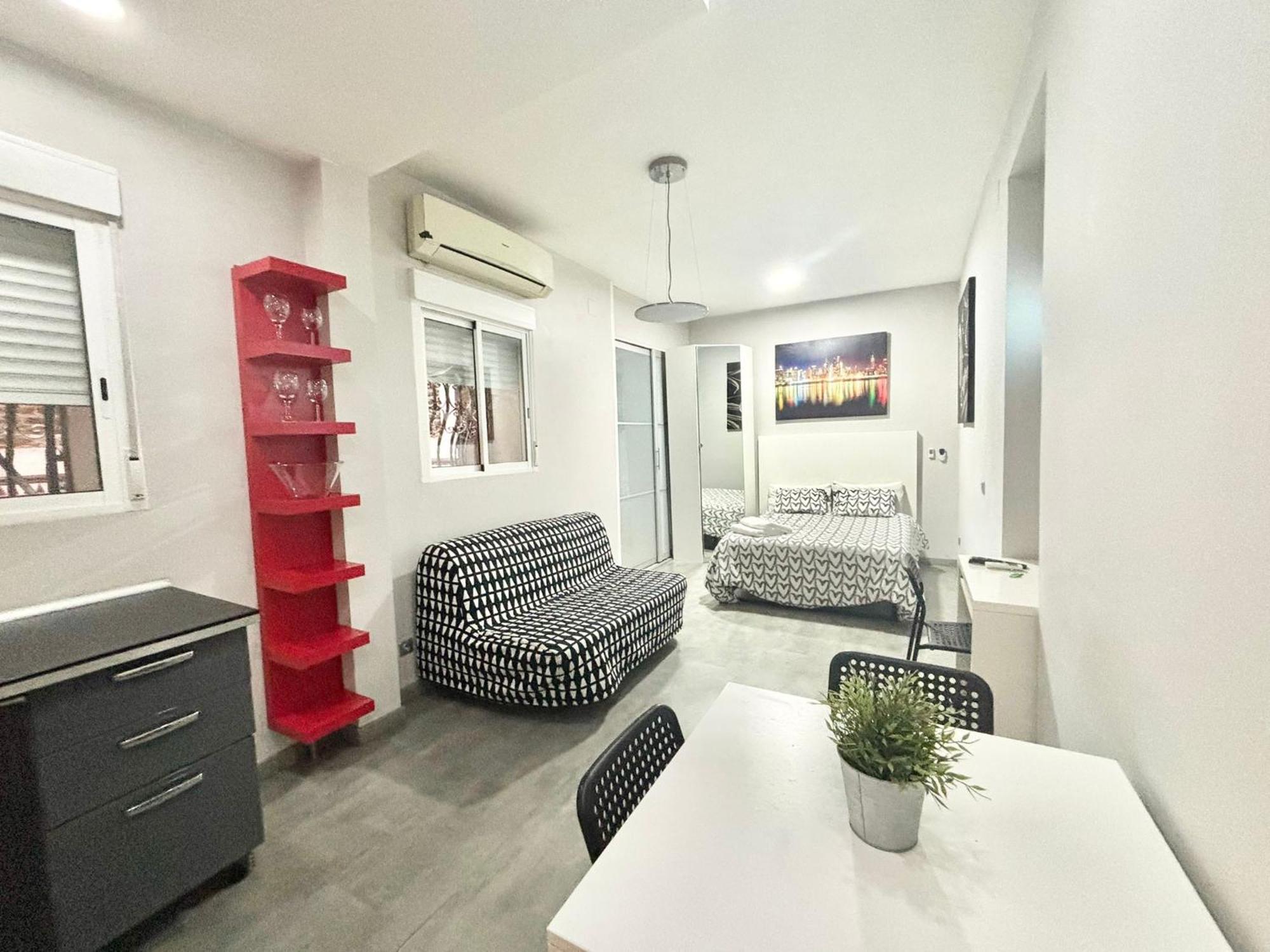 Centro Ferrocarril 2 Metro Delicias Lejlighed Madrid Eksteriør billede